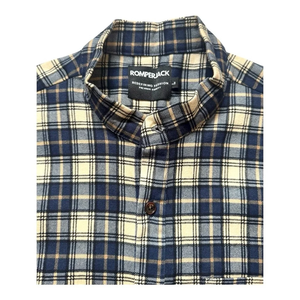 NWOT Men's ROMPERJACK short sleeved romper, jumpsuit, blue plaid flannel, size L